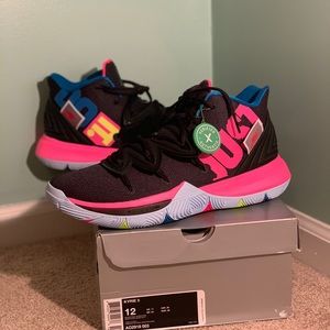 Nike Kyrie 5 just do it size 12